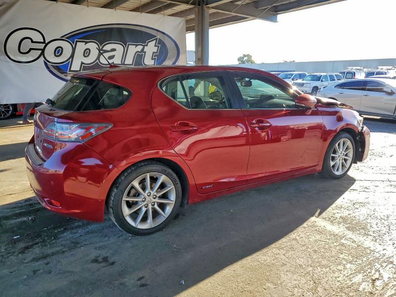 Photo 3 from auction – 2013 LEXUS CT 200 with VIN JTHKD5BH1D2130388