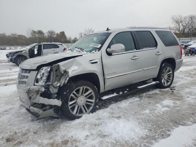 CADILLAC ESCALADE P 2011 with VIN 1GYS4DEF6BR389477 - Photo from auction