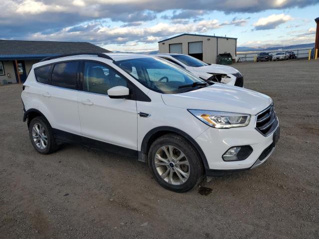 Photo 4 from auction – 2017 FORD ESCAPE SE with VIN 1FMCU9G98HUA25822
