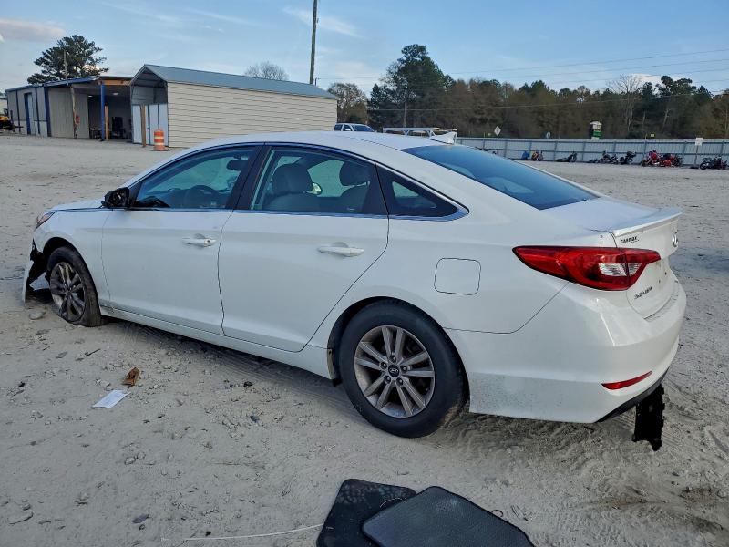 Photo 2 from auction – 2016 HYUNDAI SONATA SE with VIN 5NPE24AF7GH276814