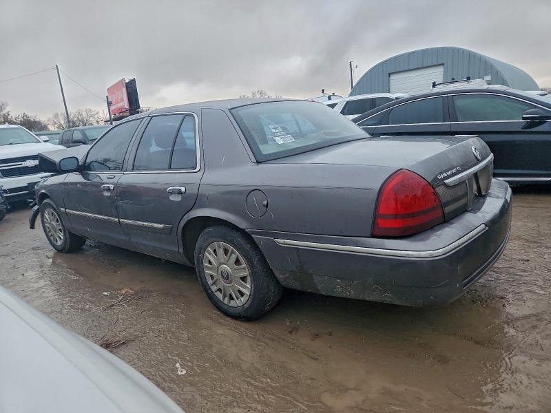 Photo 2 from auction – 2007 MERCURY GRAND MARQ with VIN 2MEFM74V87X609151