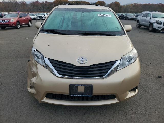 Photo 5 from auction – 2012 TOYOTA SIENNA LE with VIN 5TDKK3DC4CS243627