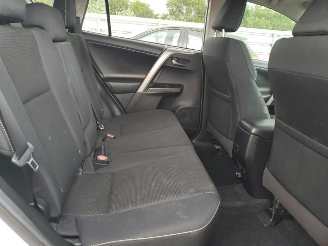 Photo 11 from auction – 2018 TOYOTA RAV4 with VIN 2T3WFREV4JW516764