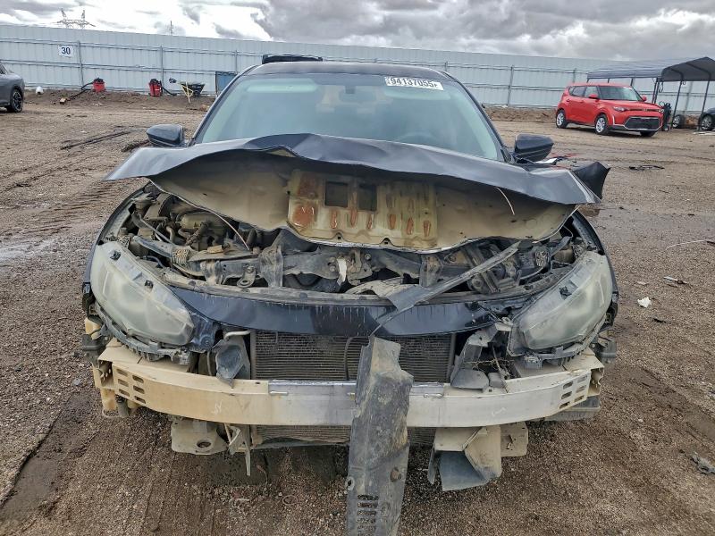 Photo 5 from auction – 2016 HONDA CIVIC LX with VIN 2HGFC2F5XGH520049