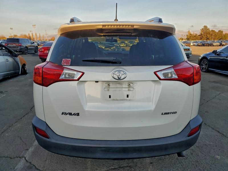 Photo 6 from auction – 2013 TOYOTA RAV4 LIMIT with VIN JTMYFREV8D5000430
