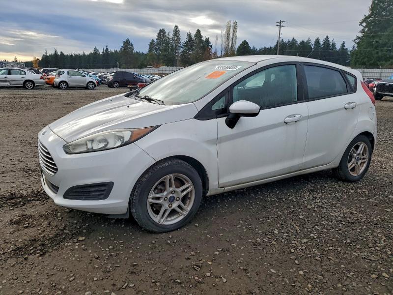 FORD FIESTA SE 2017 with VIN 3FADP4EJ1HM110480 - Photo from auction