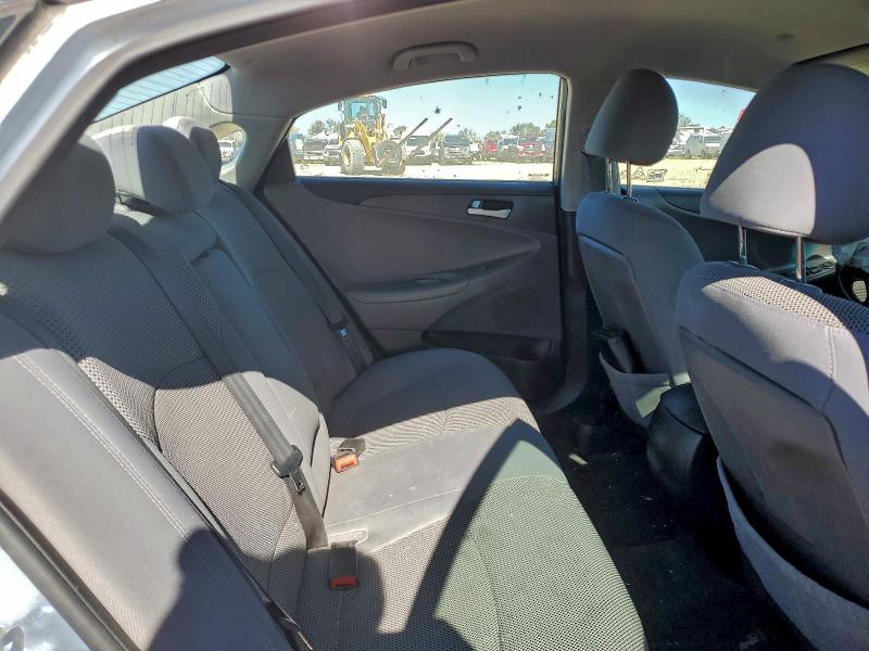 Photo 10 from auction – 2013 HYUNDAI SONATA GLS with VIN 5NPEB4AC7DH530099