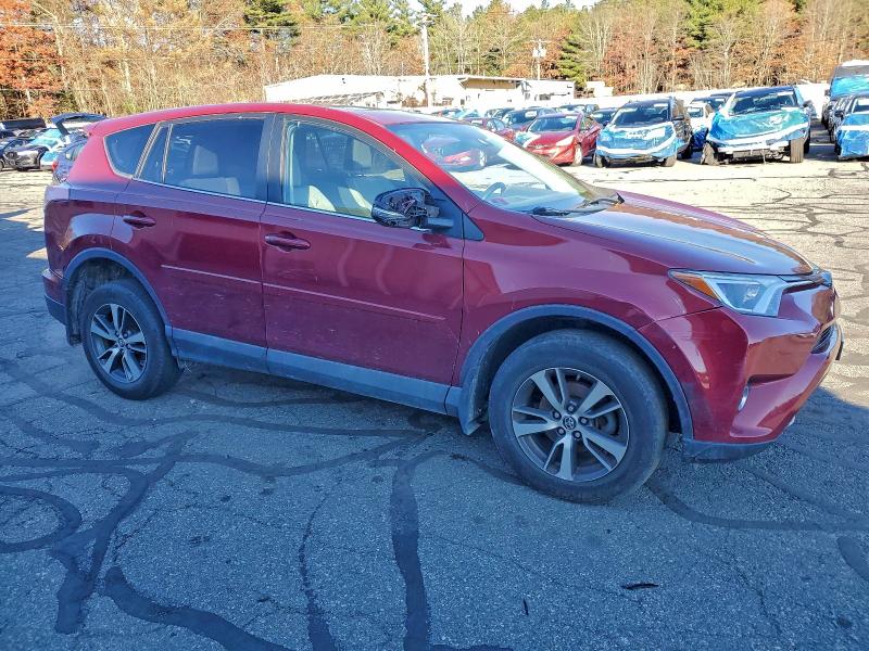Photo 4 from auction – 2018 TOYOTA RAV4 ADVEN with VIN 2T3RFREV9JW818872