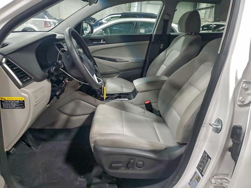 Photo 7 from auction – 2017 HYUNDAI TUCSON LIM with VIN KM8J3CA46HU390679