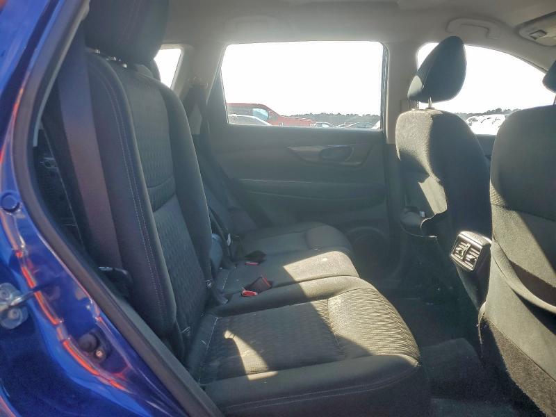 Photo 10 from auction – 2020 NISSAN ROGUE S with VIN JN8AT2MT2LW040405