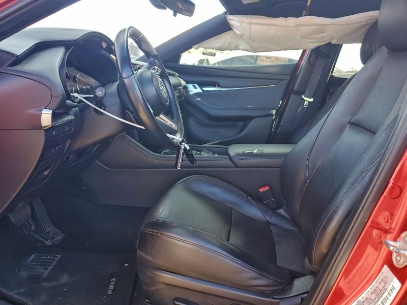 Photo 7 from auction – 2019 MAZDA 3 PREMIUM with VIN JM1BPBNMXK1134801
