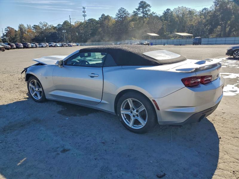 Photo 2 from auction – 2019 CHEVROLET CAMARO LS with VIN 1G1FB3DS2K0123487