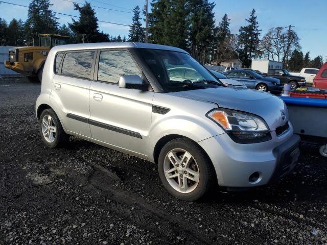 Photo 4 from auction – 2010 KIA SOUL + with VIN KNDJT2A26A7129019