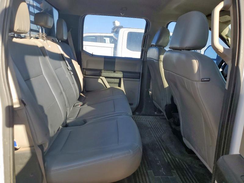 Photo 10 from auction – 2017 FORD F350 SUPER with VIN 1FT8W3B66HEB47524