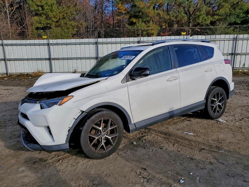 TOYOTA RAV4 SE 2016 with VIN JTMJFREV8GD187745 - Photo from auction