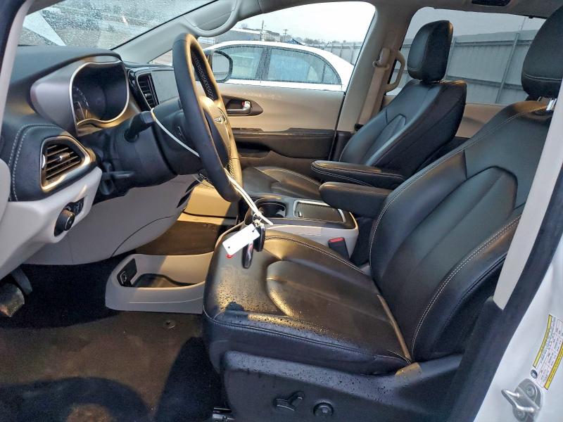 Photo 7 from auction – 2023 CHRYSLER PACIFICA T with VIN 2C4RC3BG1PR600133