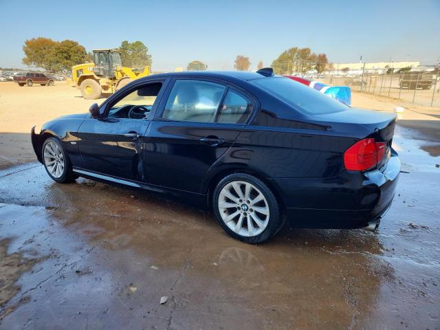 Photo 2 from auction – 2010 BMW 328 I with VIN WBAPH7G5XANM48023