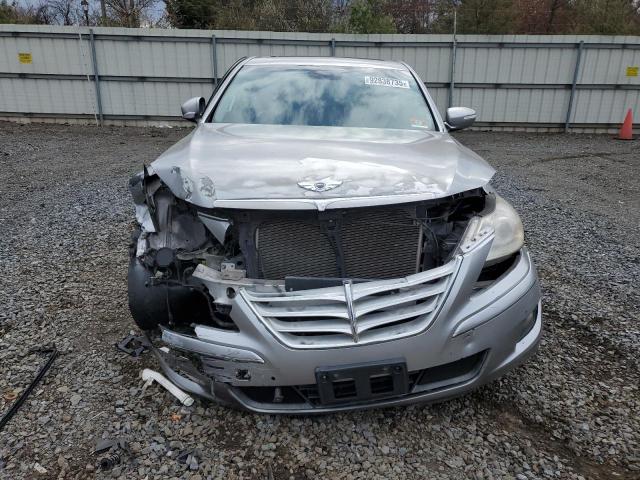 Photo 5 from auction – 2011 HYUNDAI GENESIS 3. with VIN KMHGC4DE8BU120655