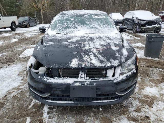 Photo 5 from auction – 2015 VOLKSWAGEN PASSAT SE with VIN 1VWBS7A3XFC101653