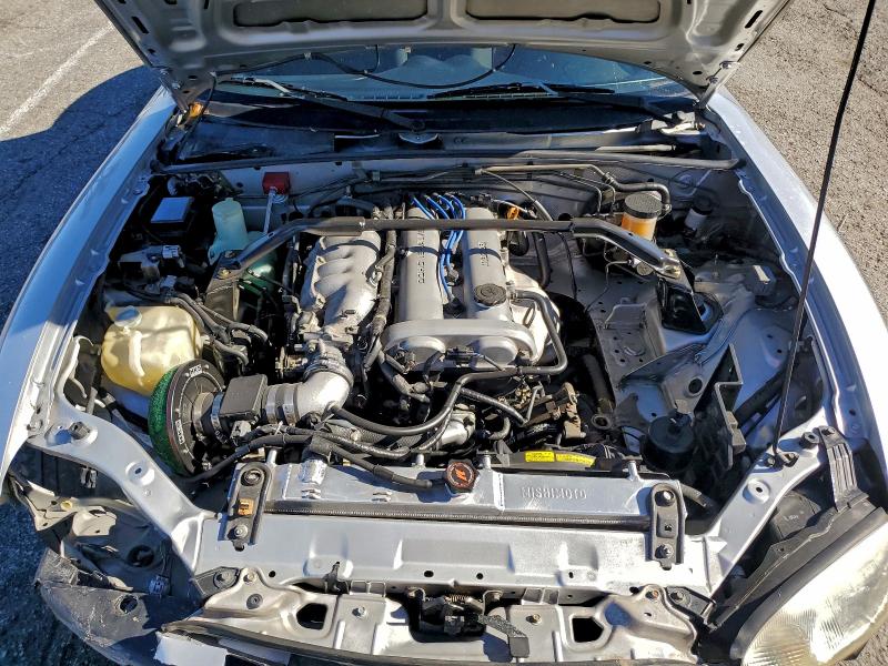 Photo 11 from auction – 1999 MAZDA MX-5 MIATA with VIN JM1NB3530X0105197