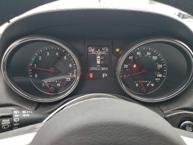 Photo 9 from auction – 2012 JEEP GRAND CHER with VIN 1C4RJFAG1CC327383