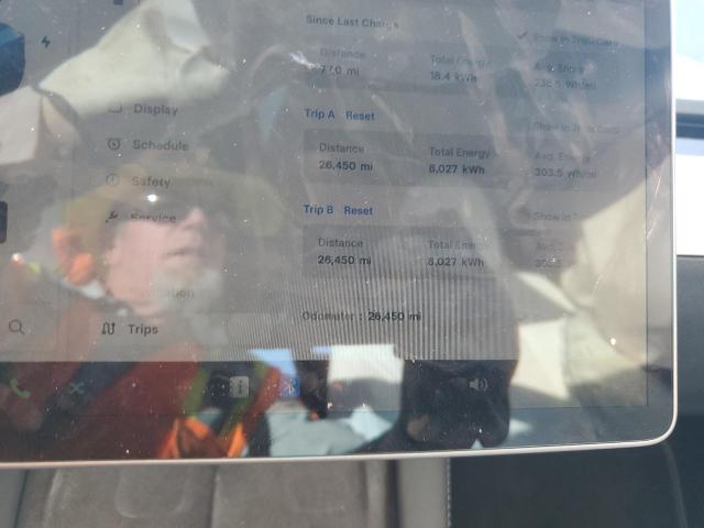 Photo 9 from auction – 2022 TESLA MODEL Y with VIN 7SAYGDEE1NF508614