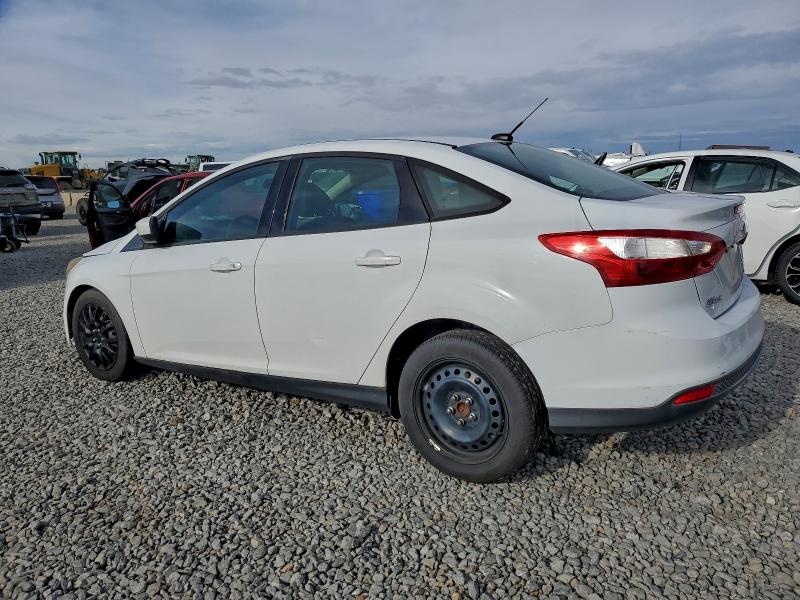 Photo 2 from auction – 2012 FORD FOCUS SE with VIN 1FAHP3F28CL185531