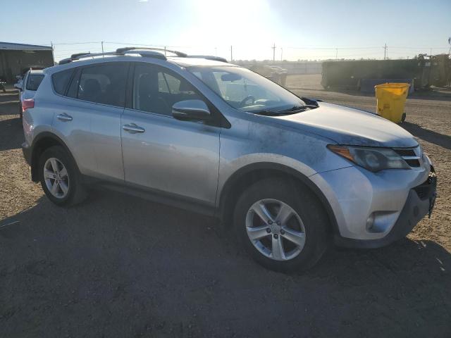 Photo 4 from auction – 2014 TOYOTA RAV4 XLE with VIN JTMRFREV3ED089433