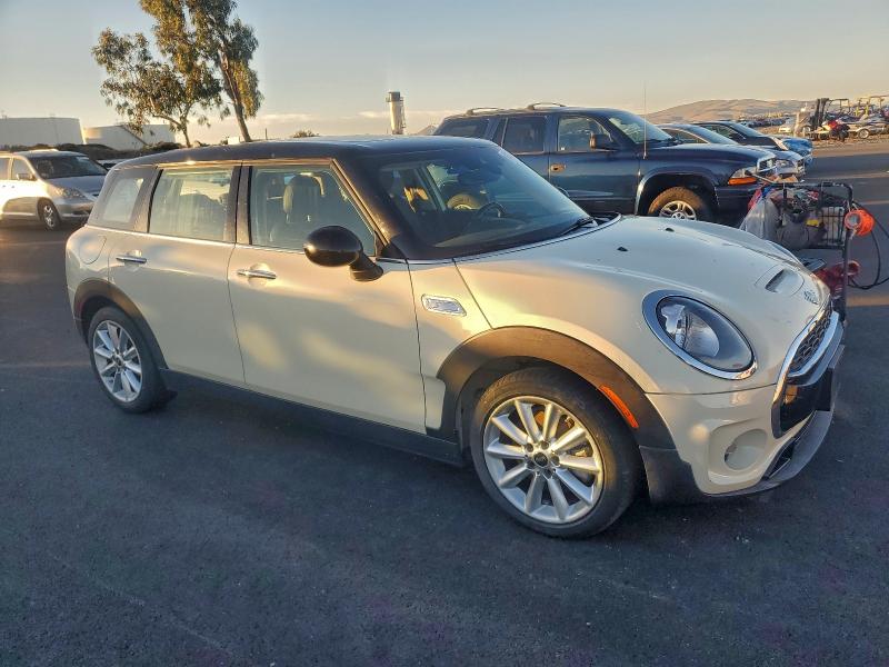 Photo 4 from auction – 2019 MINI COOPER S C with VIN WMWLN9C5XK2E51468