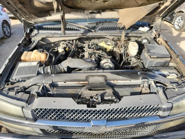 Photo 11 from auction – 2003 CHEVROLET SILVERADO with VIN 1GCHC24U83Z181772
