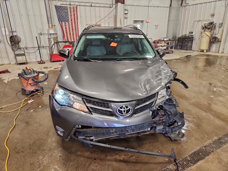 Photo 5 from auction – 2014 TOYOTA RAV4 LIMIT with VIN 2T3DFREV0EW153991