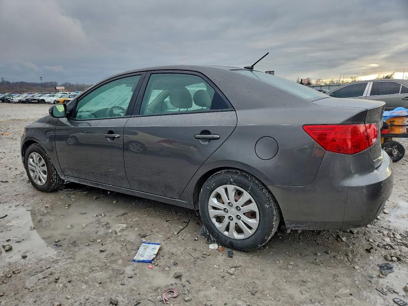 Photo 2 from auction – 2013 KIA FORTE EX with VIN KNAFU4A29D5682694