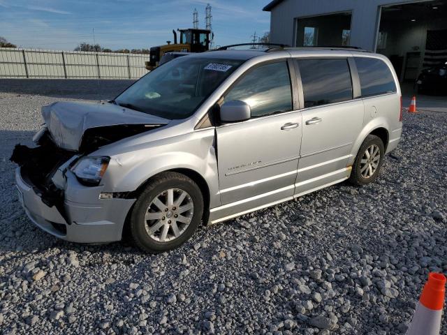 Photo 1 from auction – 2008 CHRYSLER TOWN & COU with VIN 2A8HR54P88R779509