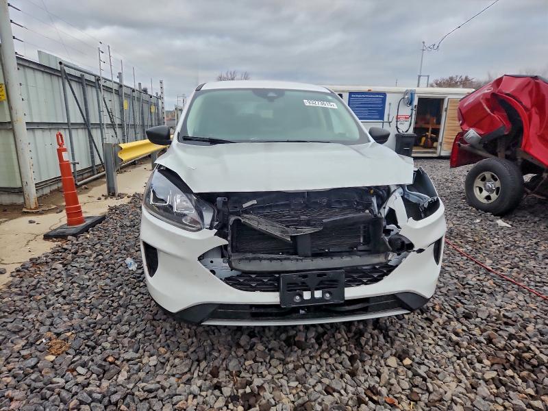 Photo 5 from auction – 2022 FORD ESCAPE SE with VIN 1FMCU9G64NUB97461