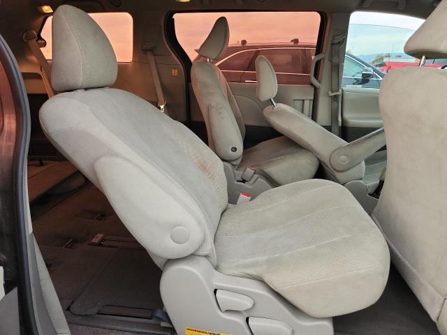 Photo 11 from auction – 2013 TOYOTA SIENNA with VIN 5TDZK3DC9DS332349