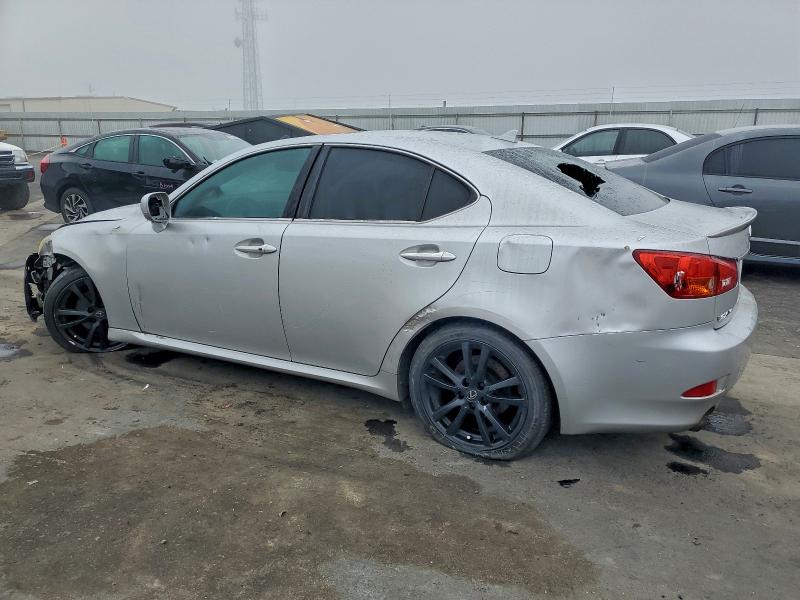 Photo 2 from auction – 2007 LEXUS IS 250 with VIN JTHBK262175041000
