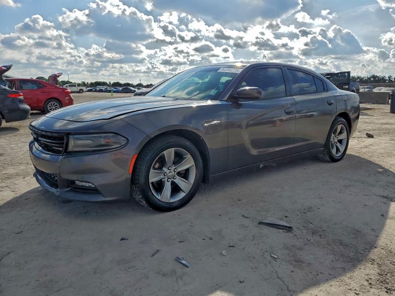 DODGE CHARGER SX 2017 with VIN 2C3CDXHG6HH562587 - Photo from auction