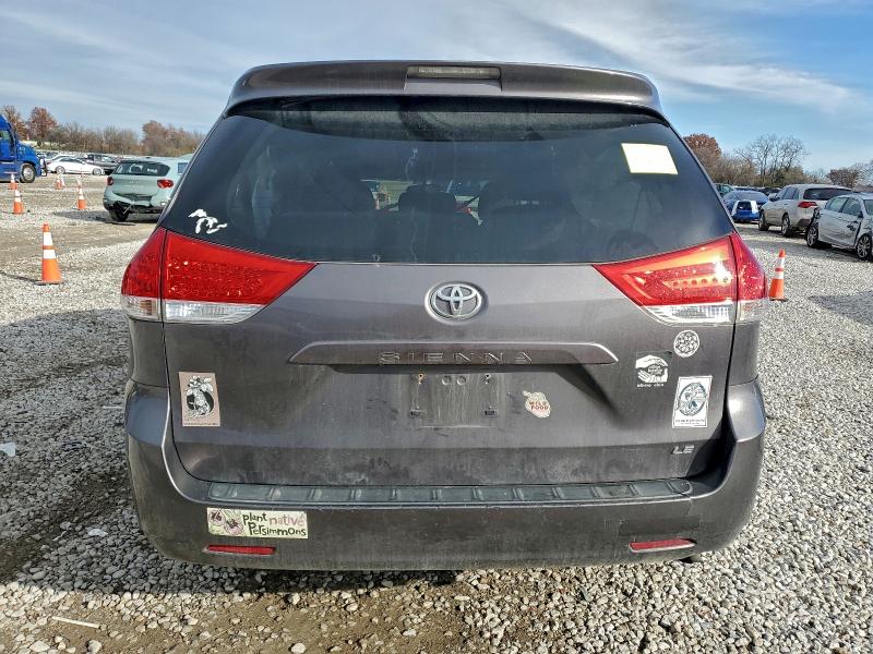 Photo 6 from auction – 2011 TOYOTA SIENNA LE with VIN 5TDKK3DC9BS024922