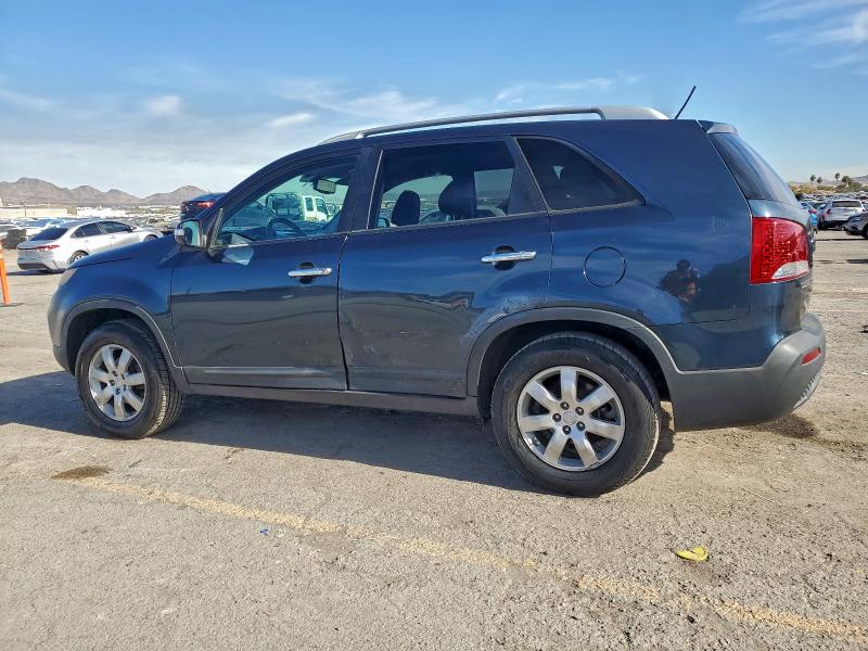 Photo 2 from auction – 2011 KIA SORENTO BA with VIN 5XYKT3A12BG127399