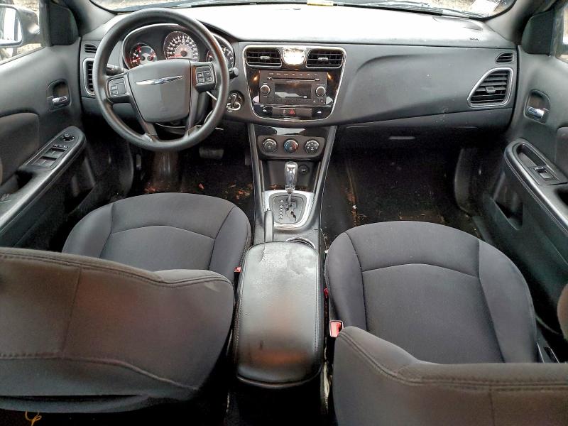 Photo 8 from auction – 2013 CHRYSLER 200 LX with VIN 1C3CCBAB7DN641594