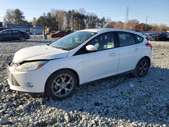 FORD FOCUS SE 2013 with VIN 1FADP3K24DL139197 - Photo from auction