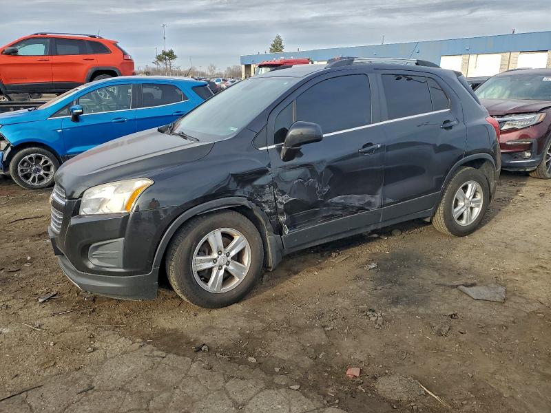 CHEVROLET TRAX 1LT 2015 with VIN KL7CJLSB4FB158457 - Photo from auction