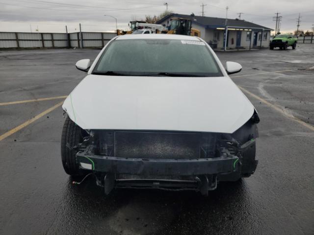 Photo 5 from auction – 2019 HYUNDAI ELANTRA SE with VIN 5NPD74LF2KH444166