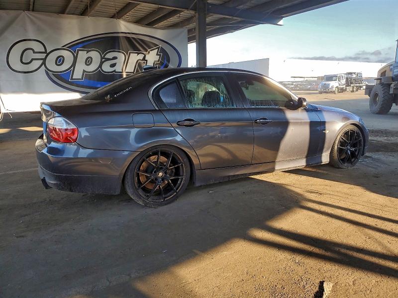 Photo 3 from auction – 2008 BMW 335 XI with VIN WBAVD53518A010781