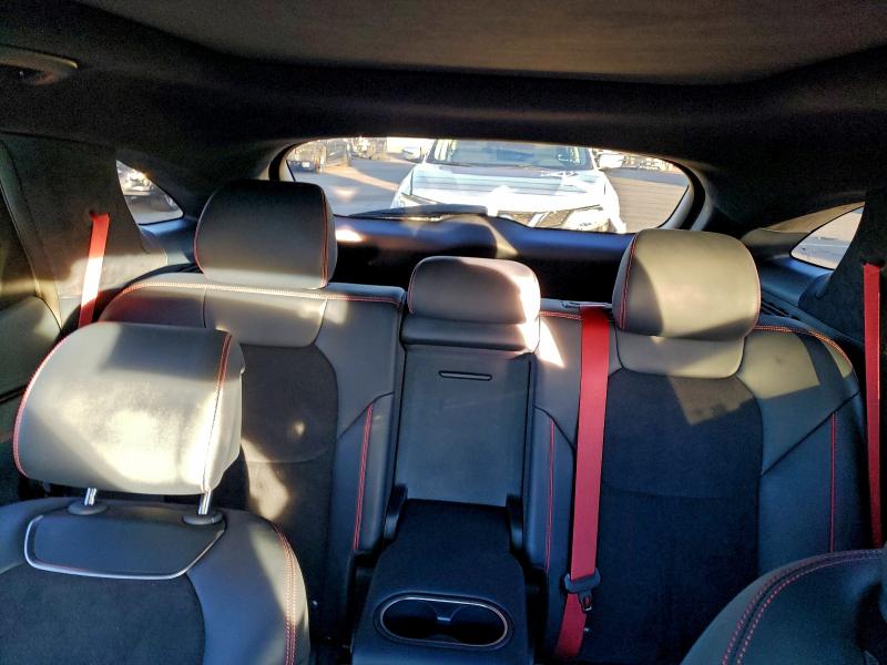 Photo 10 from auction – 2022 GENESIS GV70 BASE with VIN KMUMCDTC5NU016293