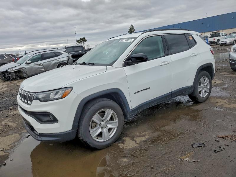 JEEP COMPASS 2022 with VIN 3C4NJDBB9NT209708 - Photo from auction