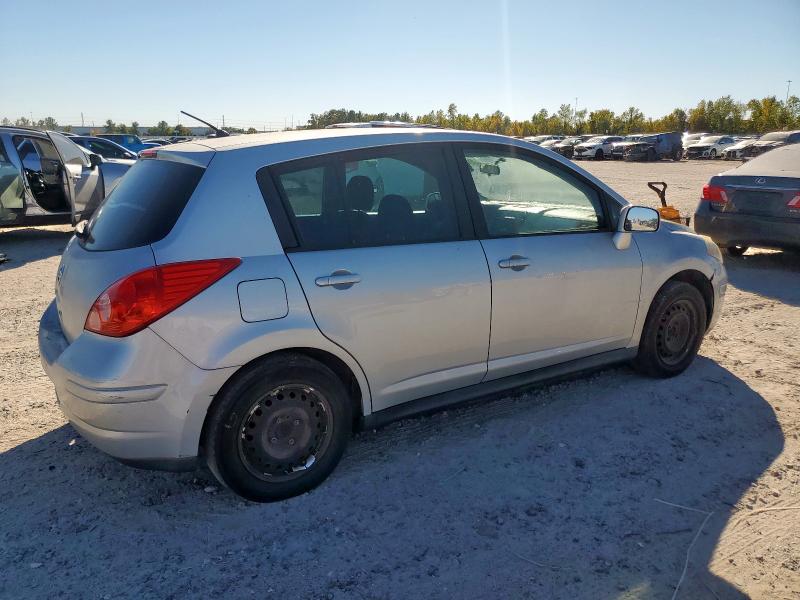 Photo 3 from auction – 2010 NISSAN VERSA S with VIN 3N1BC1CP1AL389432