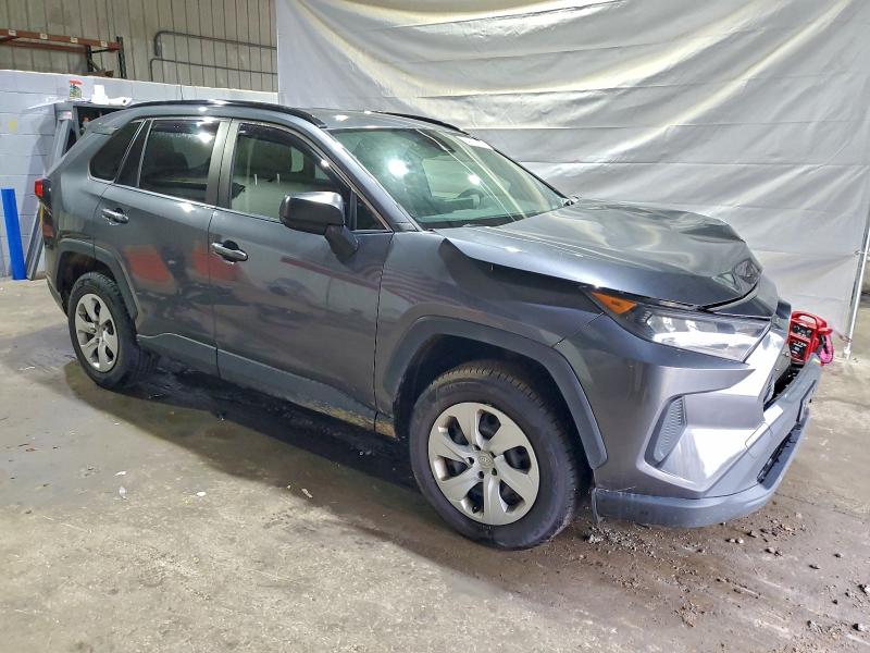 Photo 4 from auction – 2019 TOYOTA RAV4 LE with VIN JTMF1RFV9KD516772