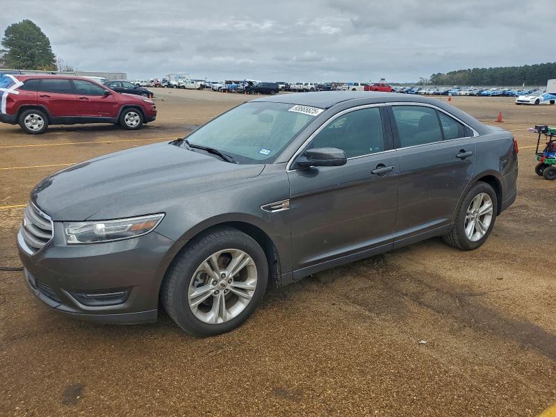 FORD TAURUS SEL 2015 with VIN 1FAHP2E85FG192210 - Photo from auction