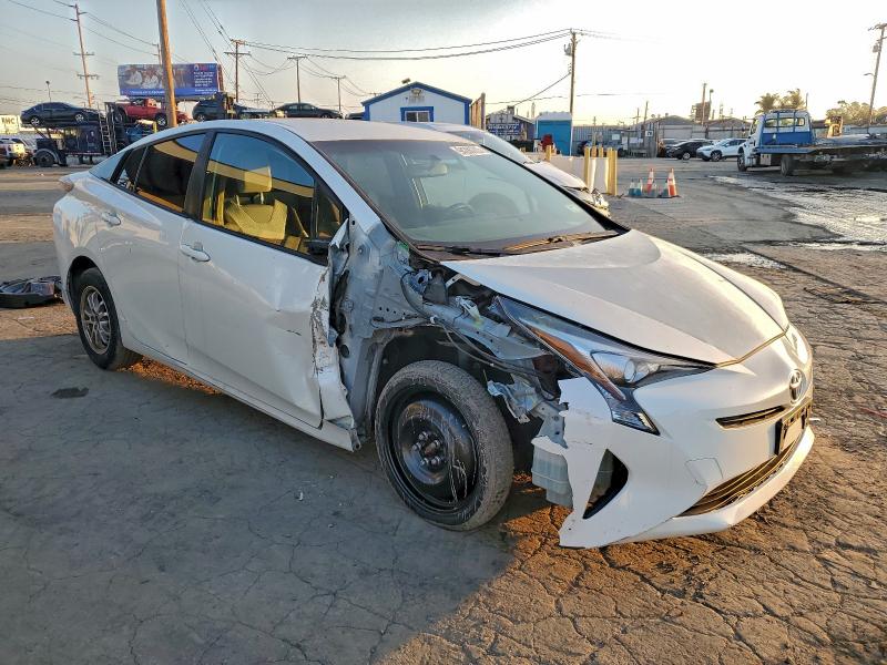 Photo 4 from auction – 2016 TOYOTA PRIUS with VIN JTDKBRFU4G3018429